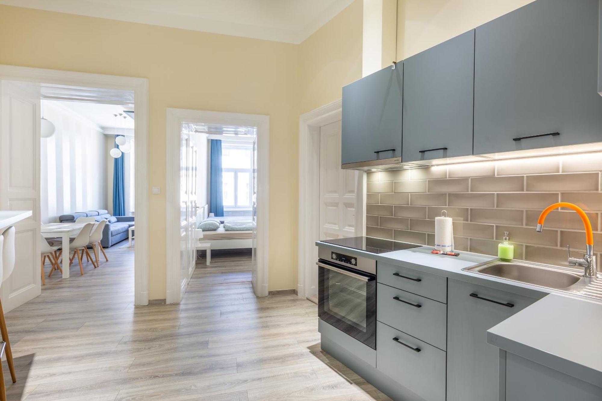 R62A Rottenbiller Apartment Budapest Bagian luar foto